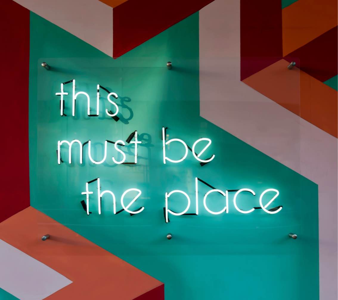 Diensten tim-mossholder-GOMhuCj-O9w-unsplash_11zon